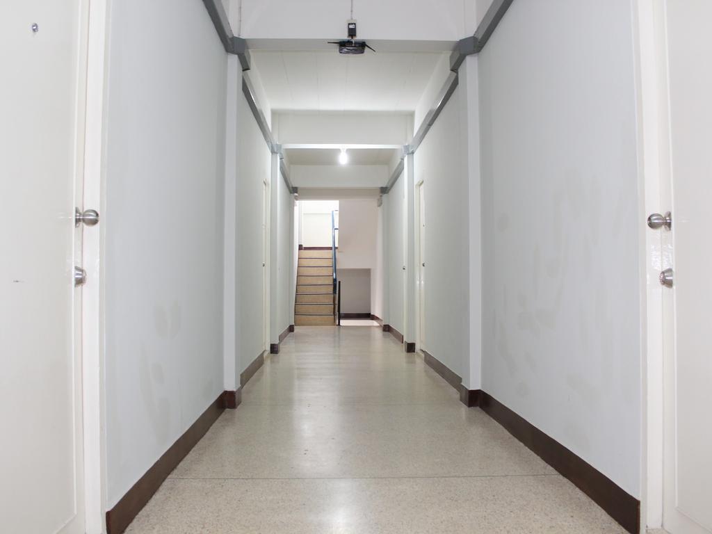 Seri 47 Residence Bangkok Exterior foto